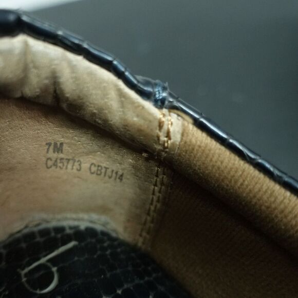 B.O.C. Born Concept C45773 Comfort Shoes Women Size US 7 M Black Leather Slip On - Picture 10 of 12